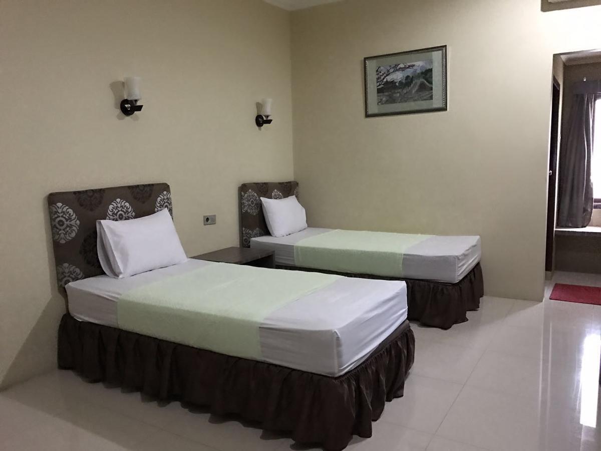 Anoi Itam Resort Sabang  Exterior photo